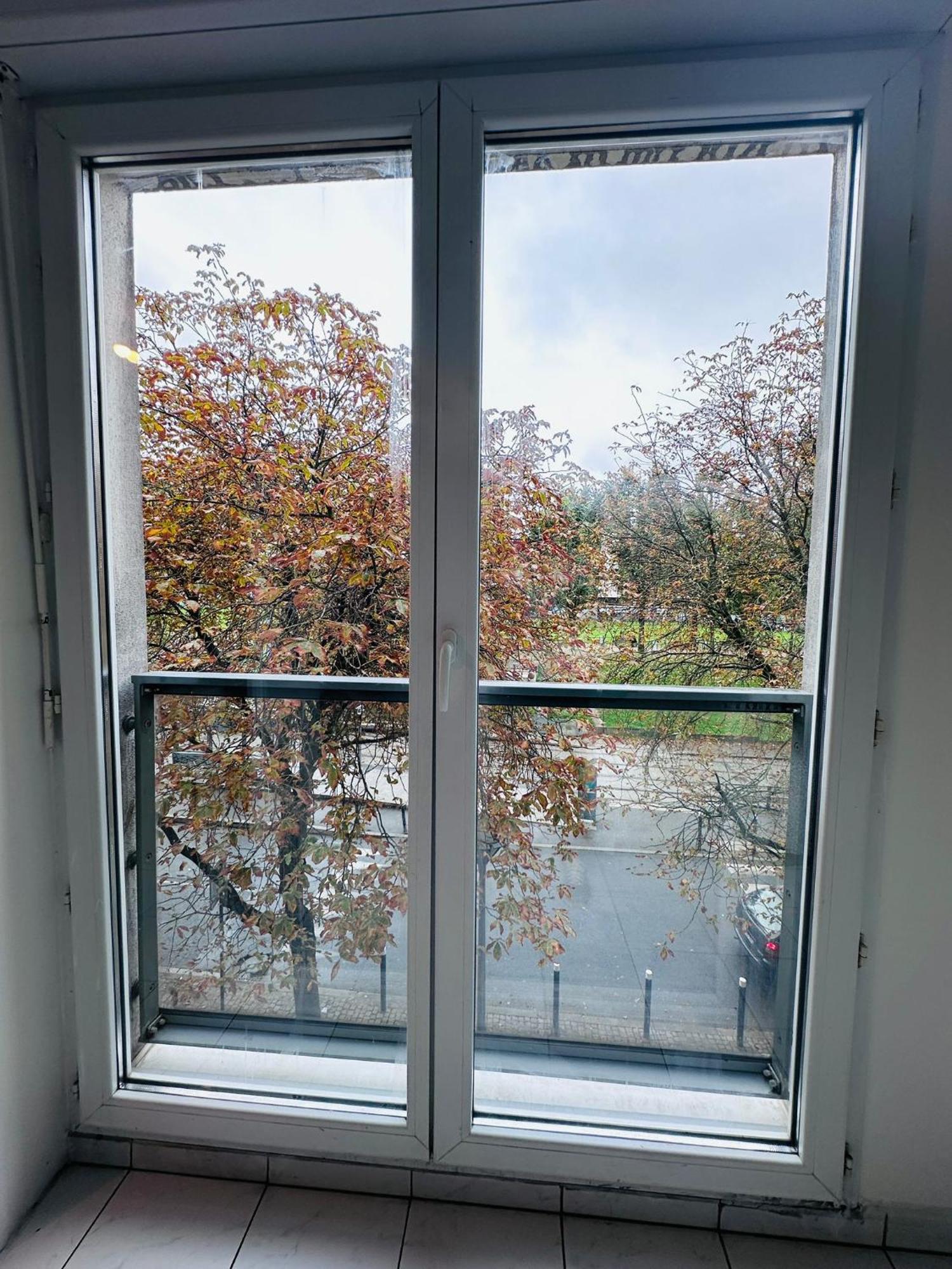Apartamento Sri-Indo Bobigny Paris Exterior foto